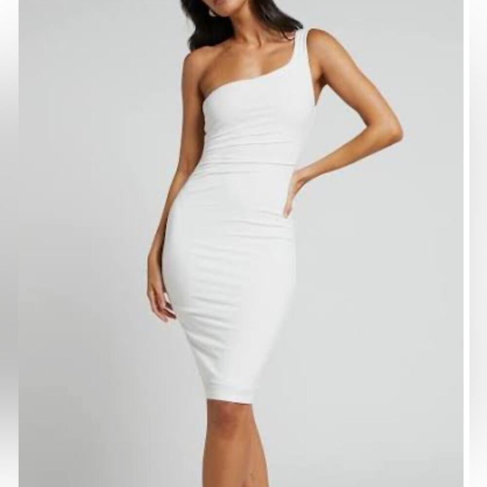 NWT Showpo Got Me Looking White One Shoulder Ruched Midi Dress Women’s Size 6